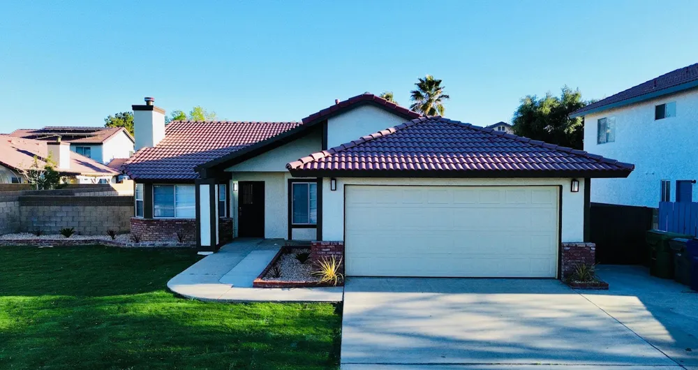 1532 Michelle Avenue Lancaster, CA 93535