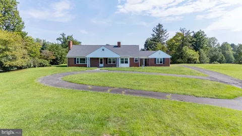 905 MADISON ROAD