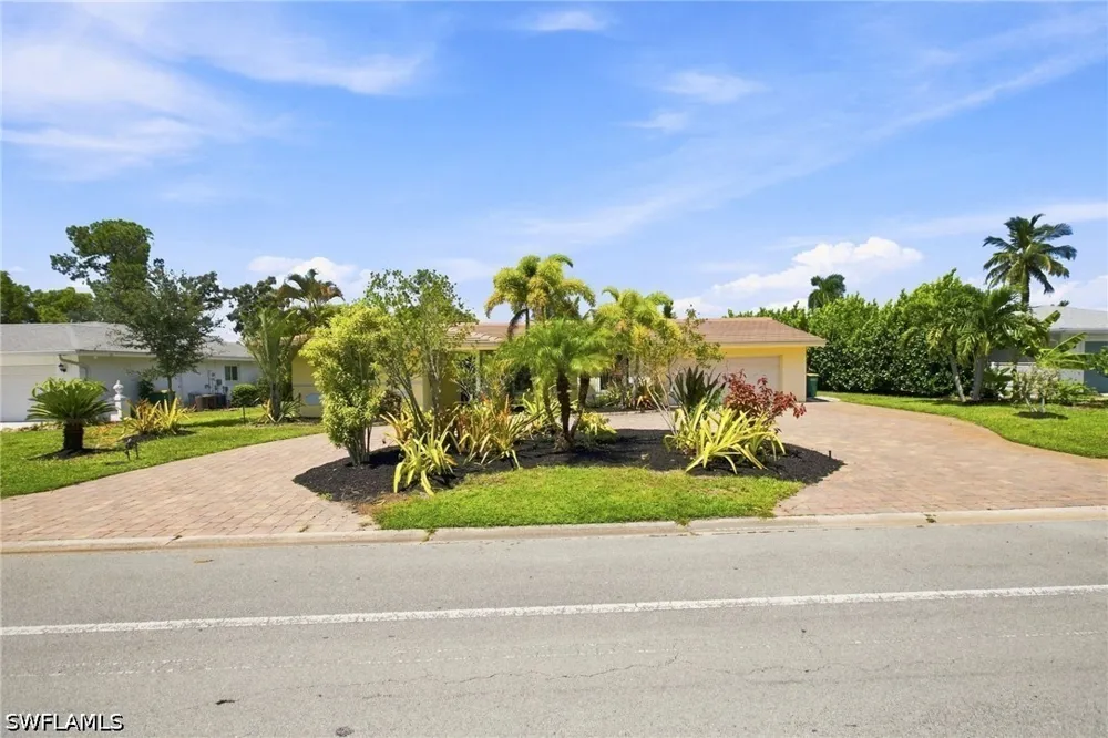 Pebble Beach Boulevard Naples, FL 34113