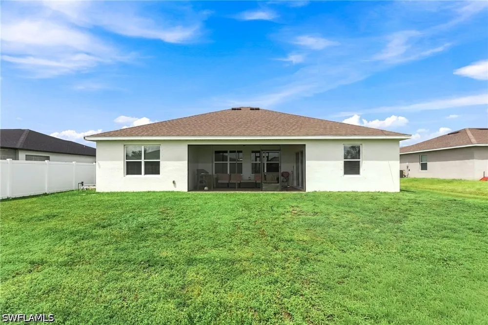 NE 7th Place Cape Coral, FL 33909