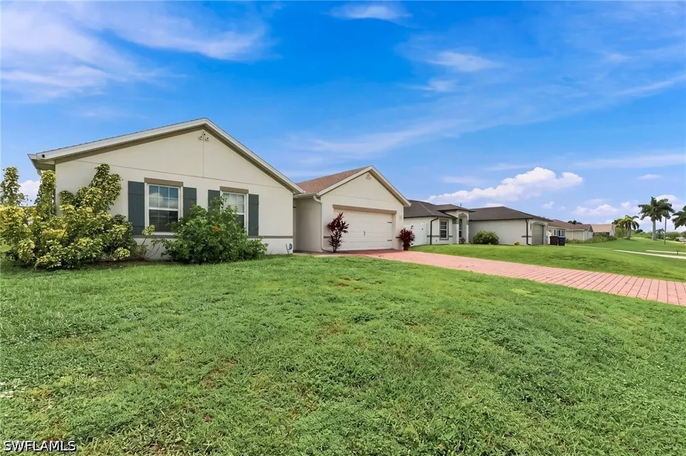 NE 7th Place Cape Coral, FL 33909