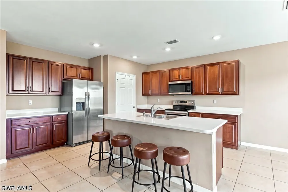 NE 7th Place Cape Coral, FL 33909