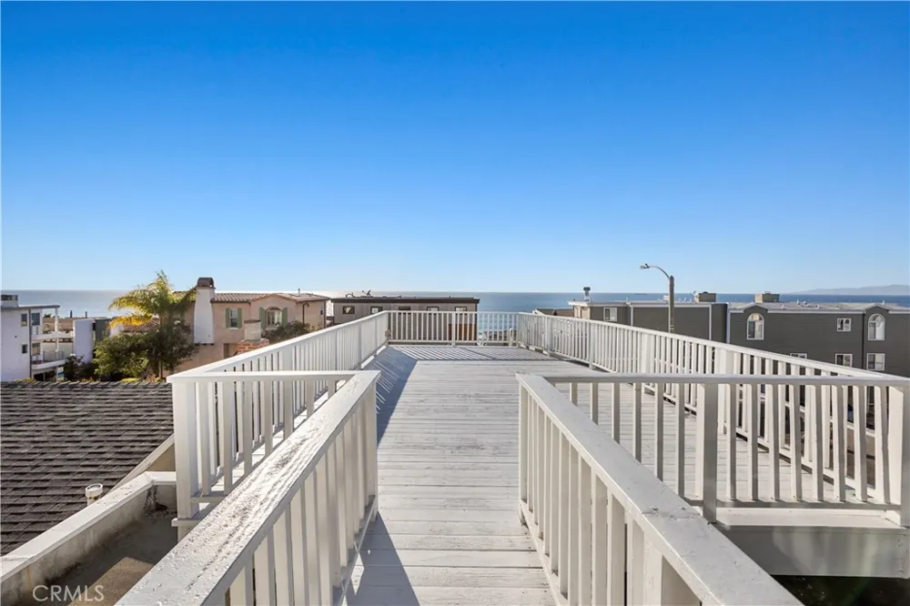 3008 Highland Manhattan Beach, CA 90266