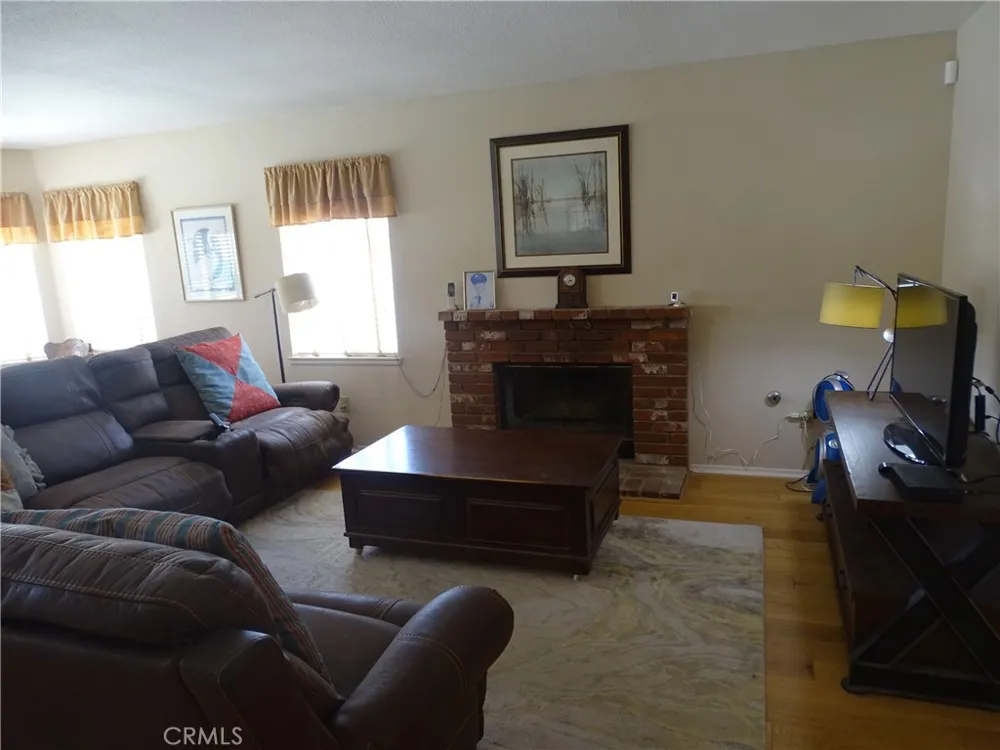 20311 Edmund Road Riverside, CA 92508