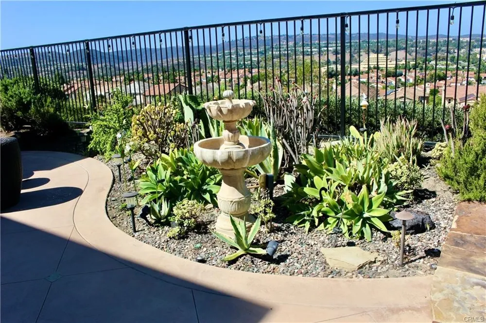 27601 Homestead Road Laguna Niguel, CA 92677