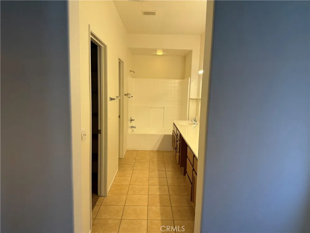 42077 Faith Drive Hemet, CA 92544