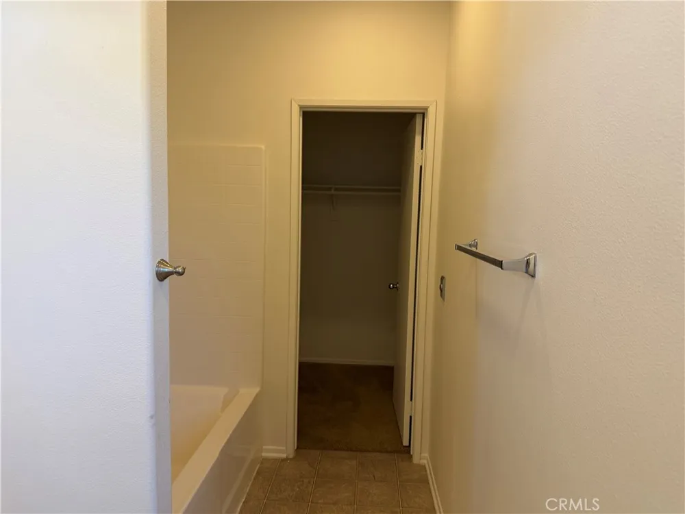 42077 Faith Drive Hemet, CA 92544