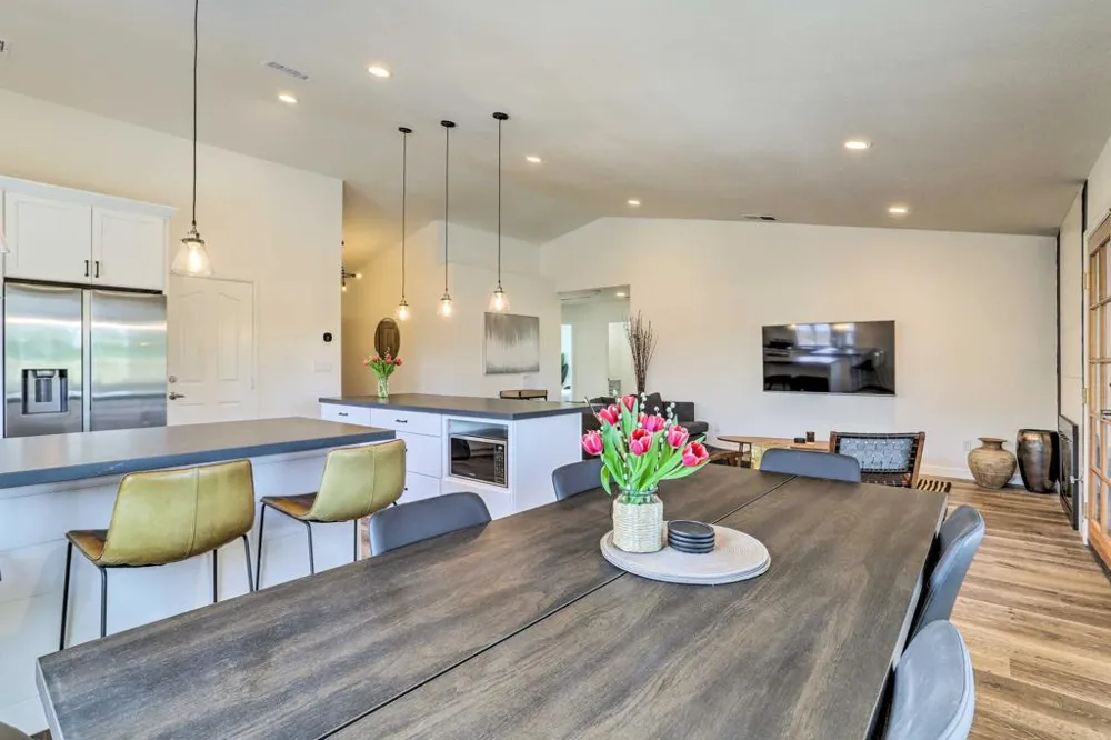 44065 Dalea Court La Quinta, CA 92253