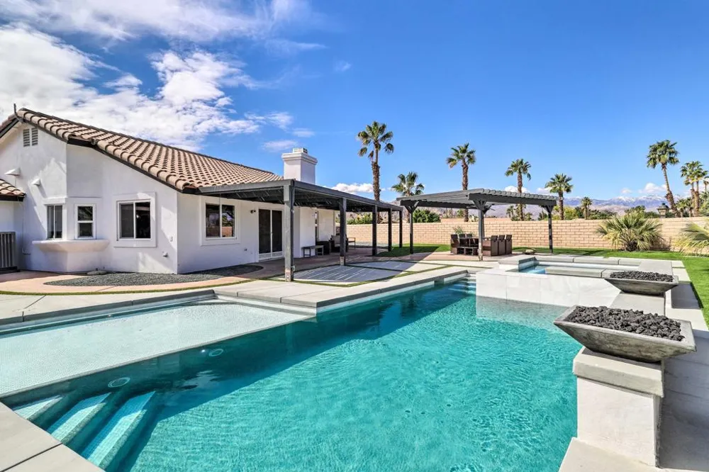 44065 Dalea Court La Quinta, CA 92253