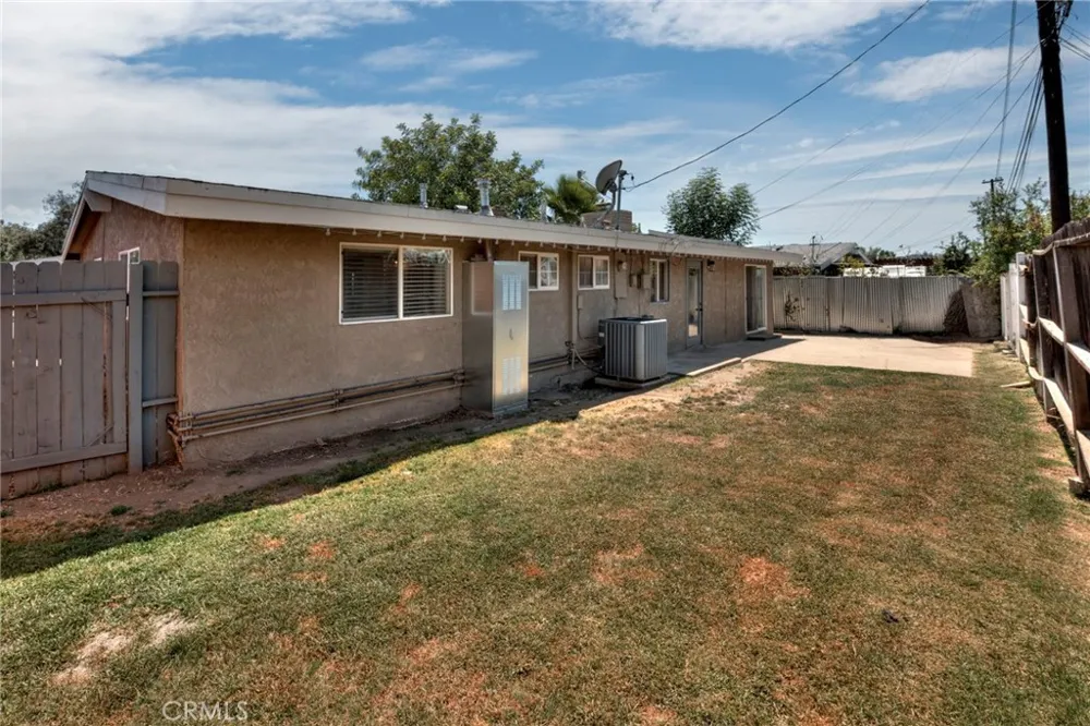 19079 E Linfield Glendora, CA 91740
