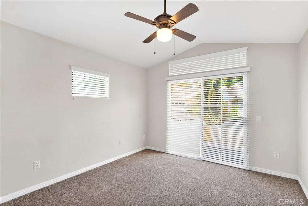 11545 Mountain Meadow Apple Valley, CA 92308