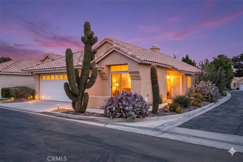 11545 Mountain Meadow Apple Valley, CA 92308