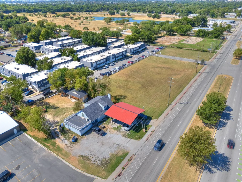 9768 E 11th Street Tulsa, OK 74128