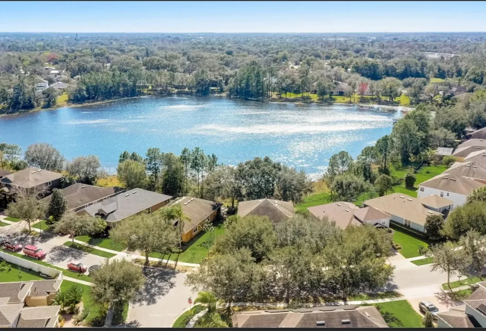 2971 LAKE JEAN DRIVE Orlando, FL 32817