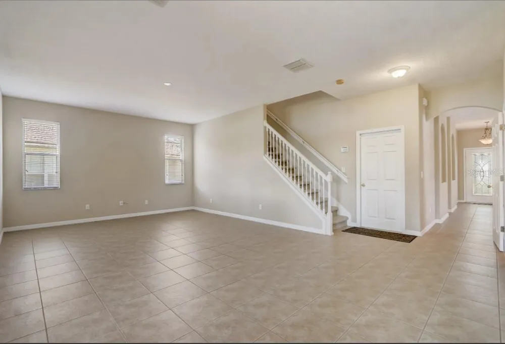 2971 LAKE JEAN DRIVE Orlando, FL 32817