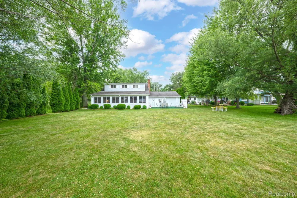 2080 Channel Drive Clay Township, MI 48028