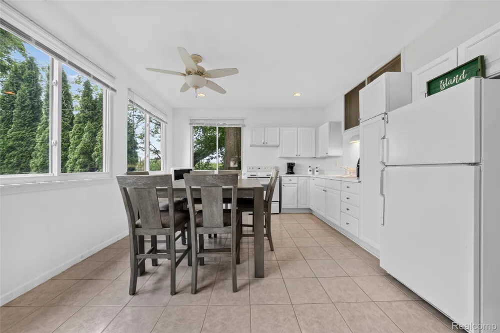 2080 Channel Drive Clay Township, MI 48028