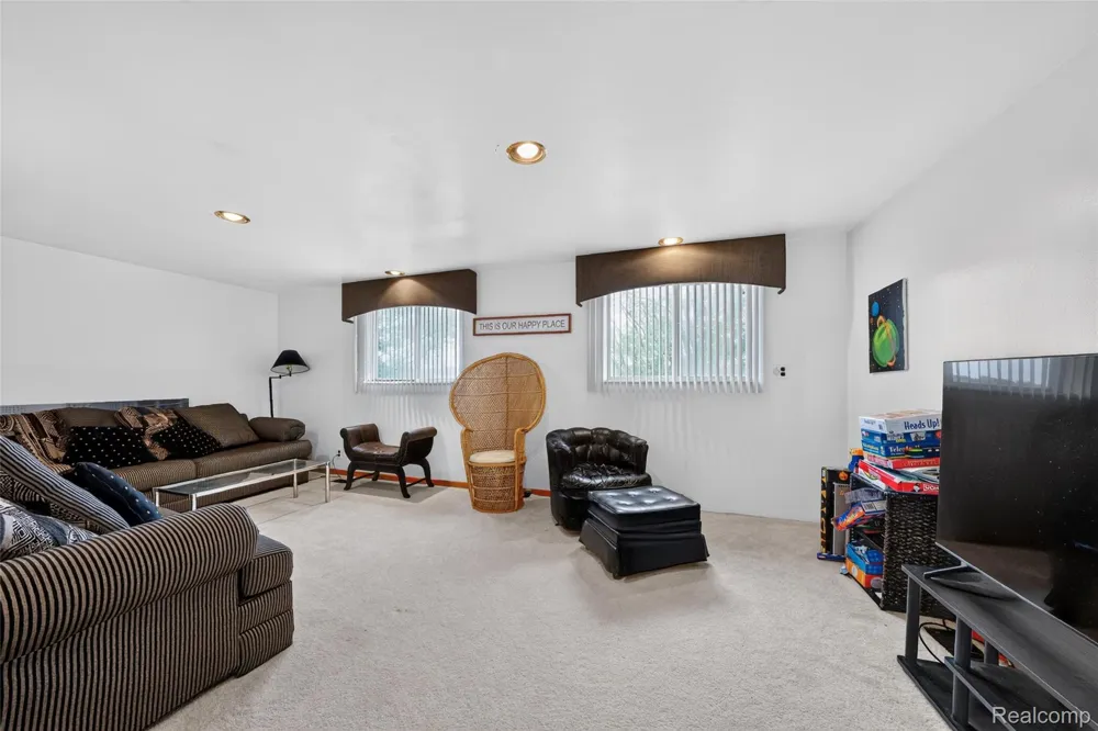 2080 Channel Drive Clay Township, MI 48028