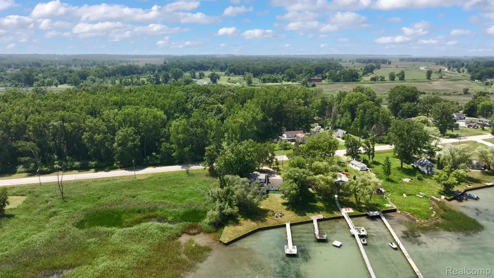 2080 Channel Drive Clay Township, MI 48028