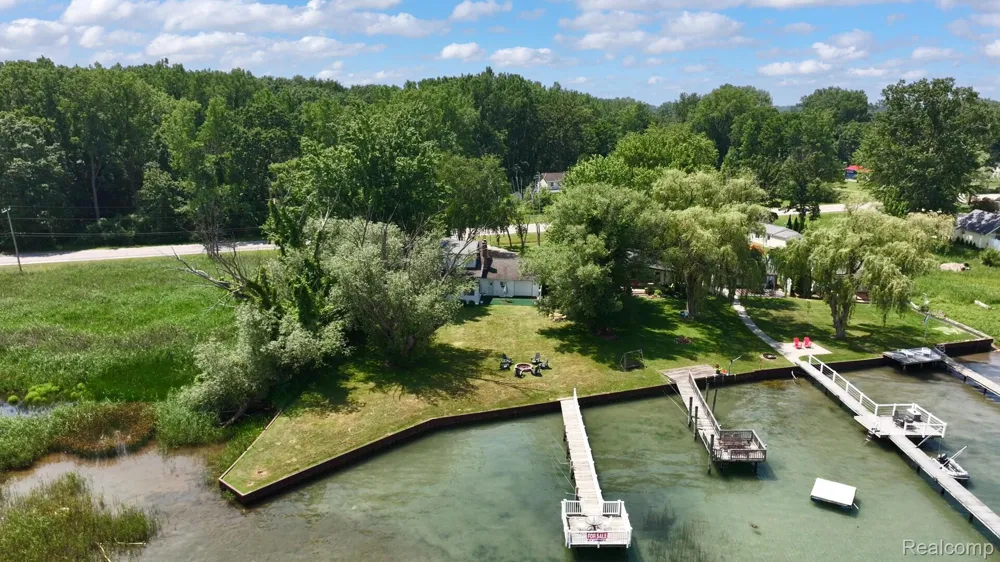 2080 Channel Drive Clay Township, MI 48028