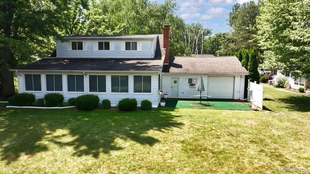 2080 Channel Drive Clay Township, MI 48028