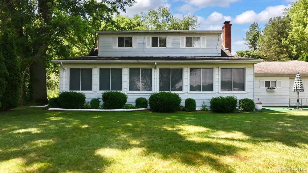 2080 Channel Drive Clay Township, MI 48028