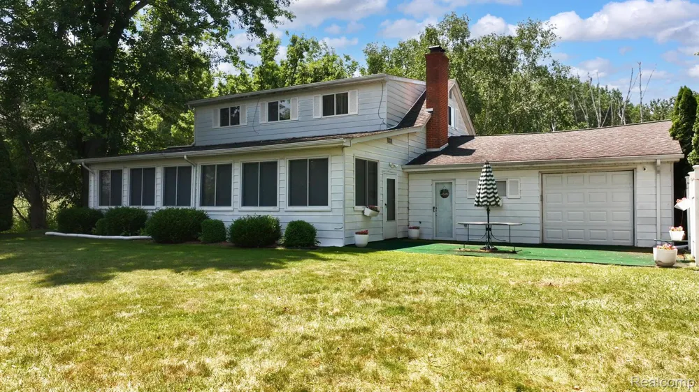 2080 Channel Drive Clay Township, MI 48028