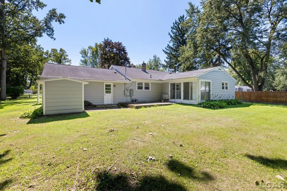 1330 W Westwood Drive Adrian City, MI 49221