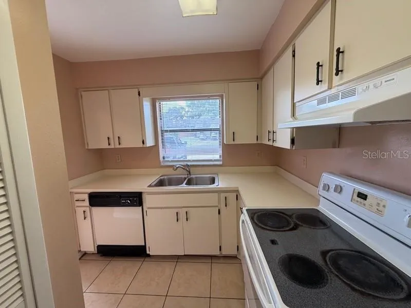 1027 HARDEN COURT Lakeland, FL 33813