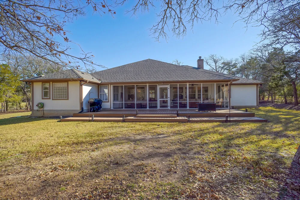142 Joshua Smith Lane Bastrop, TX 78602