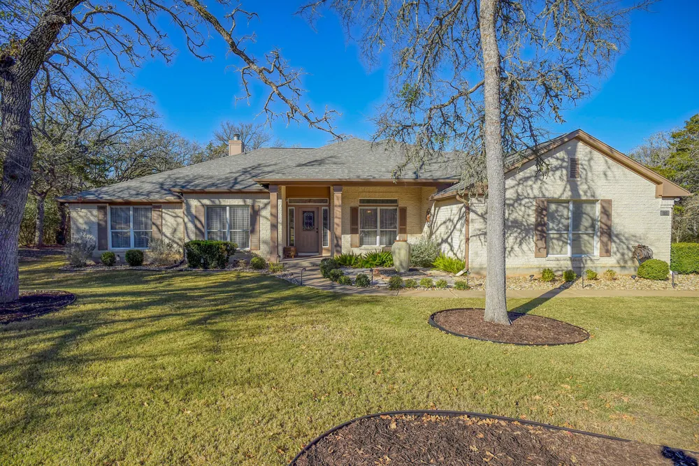 142 Joshua Smith Lane Bastrop, TX 78602