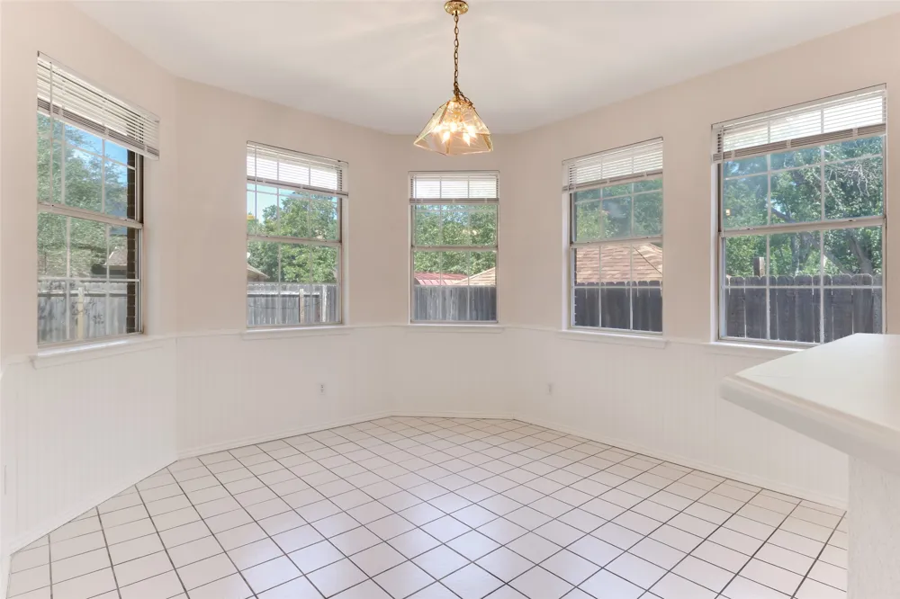 7726 Elkhorn Mountain Trail Austin, TX 78729