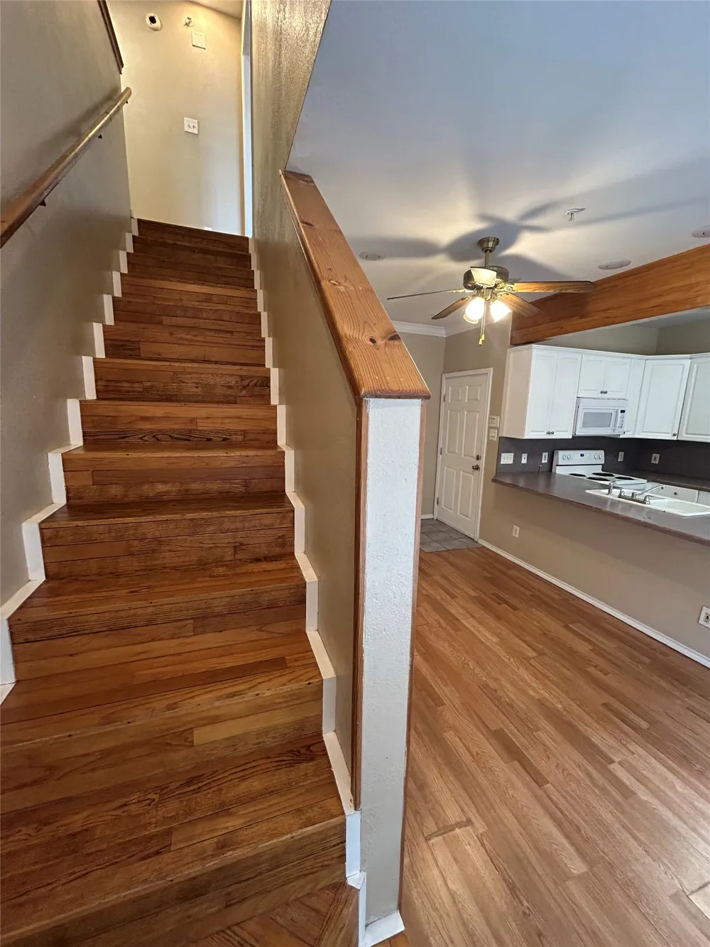 4600 Gaston Avenue #8 Dallas, TX 75246