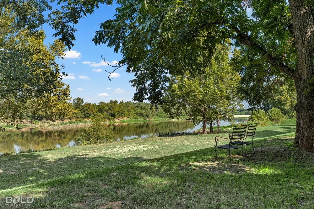 80 River Walk Drive Bossier City, LA 71111