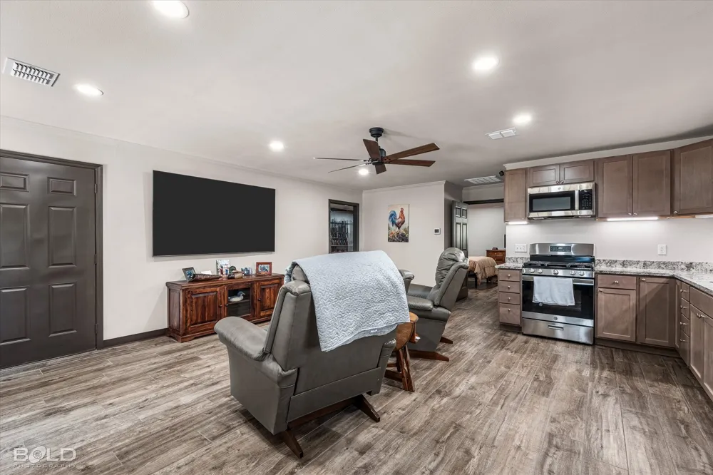 80 River Walk Drive Bossier City, LA 71111
