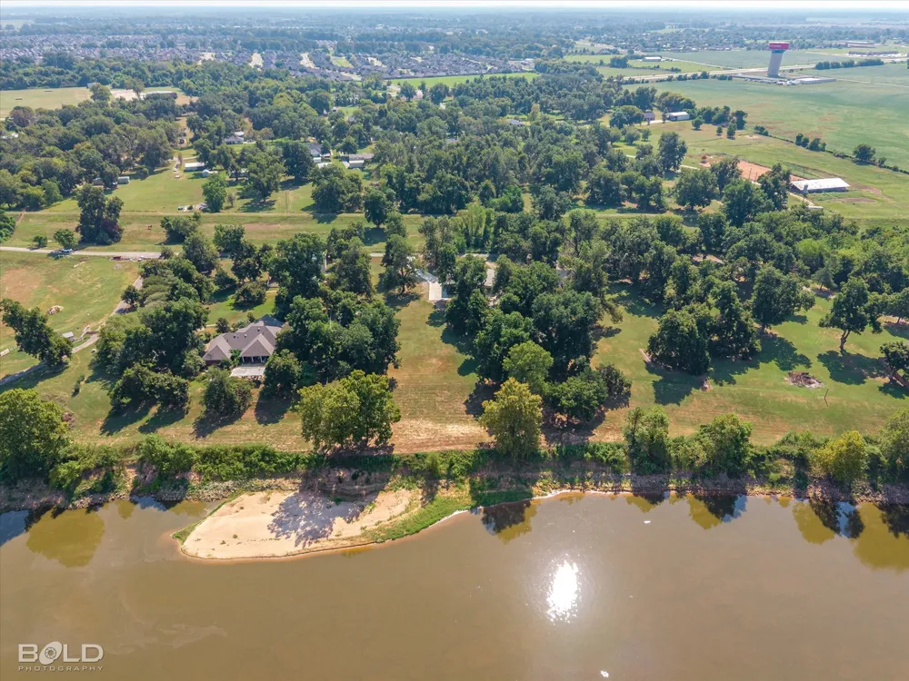 80 River Walk Drive Bossier City, LA 71111