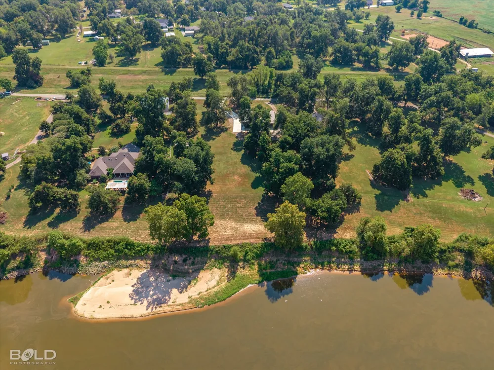 80 River Walk Drive Bossier City, LA 71111