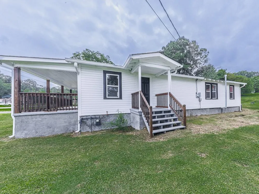 661 Atlanta Highway Rockmart, GA 30153