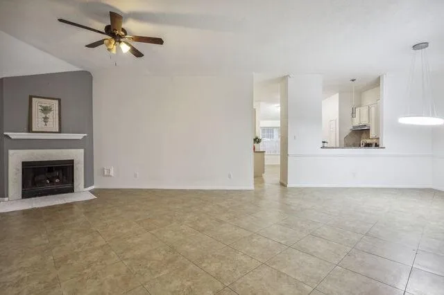 18617 NW Hiddenbay Way Drive Spring, TX 77379