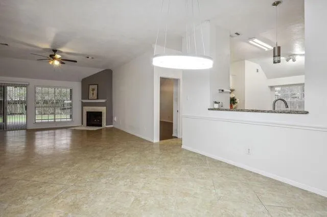 18617 NW Hiddenbay Way Drive Spring, TX 77379