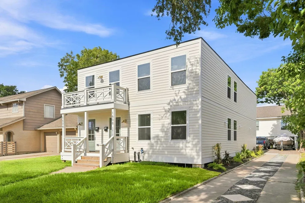 1608 31st Street #Down Galveston, TX 77550