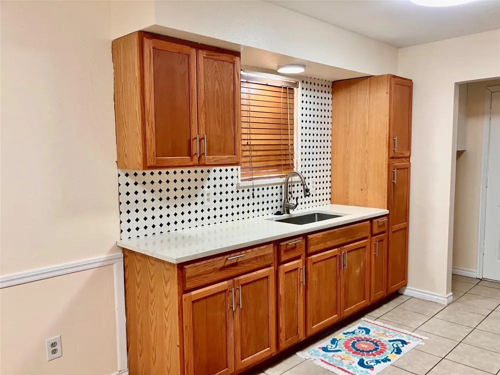 2301 Williams Drive La Marque, TX 77568