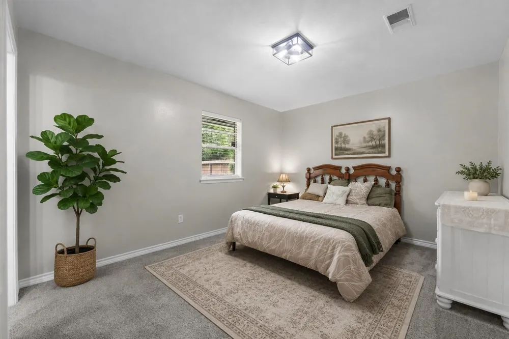 209 Summit Drive Conroe, TX 77303