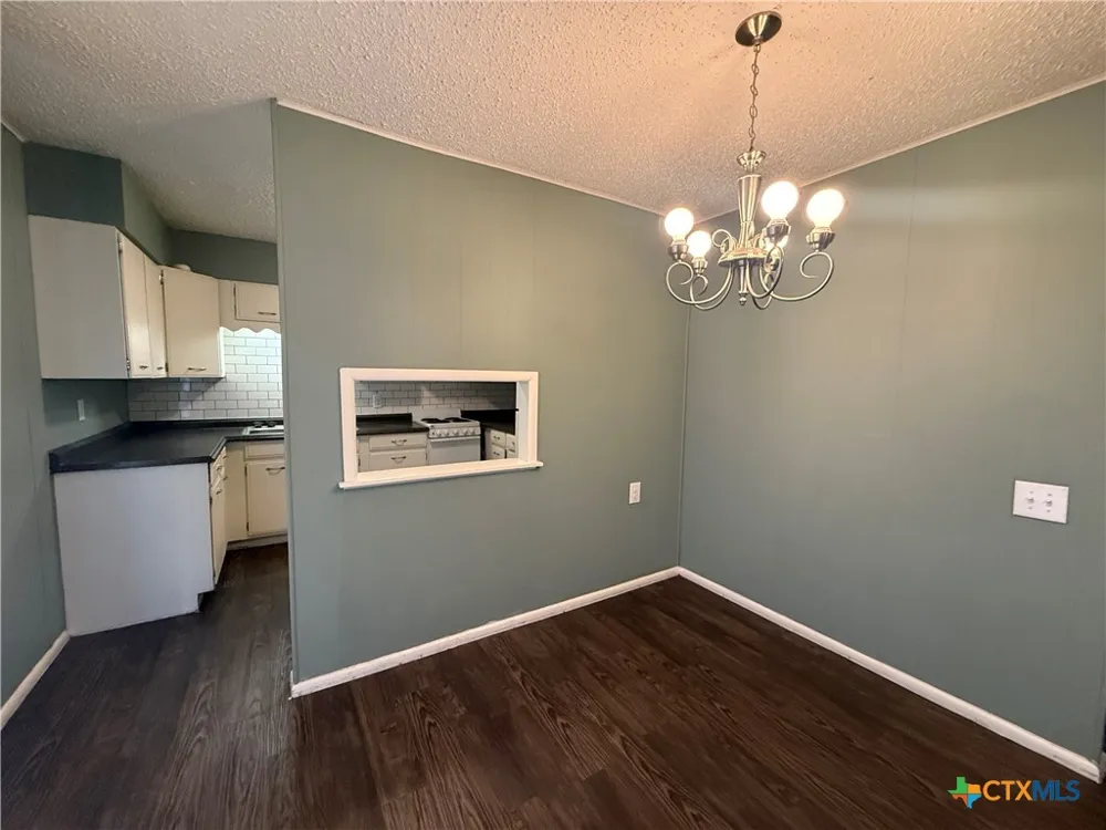 200 Twin Mountain Road #I-1 Wimberley, TX 78676