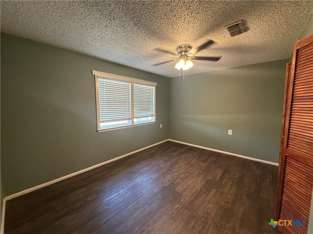 200 Twin Mountain Road #I-1 Wimberley, TX 78676