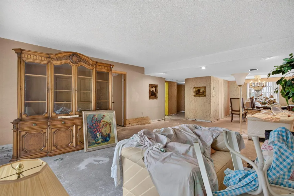 3920 INVERRARY BOULEVARD #301C Lauderhill, FL 33319