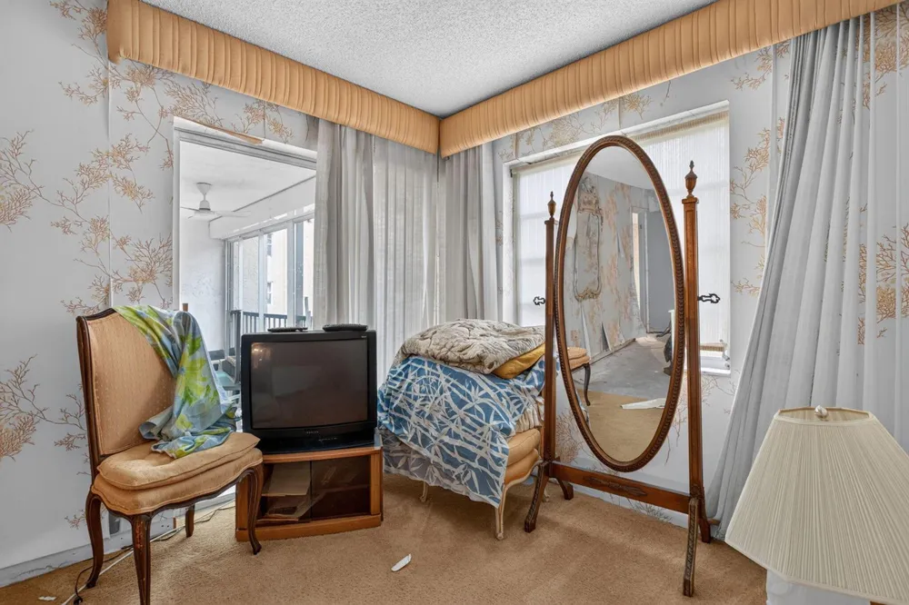3920 INVERRARY BOULEVARD #301C Lauderhill, FL 33319