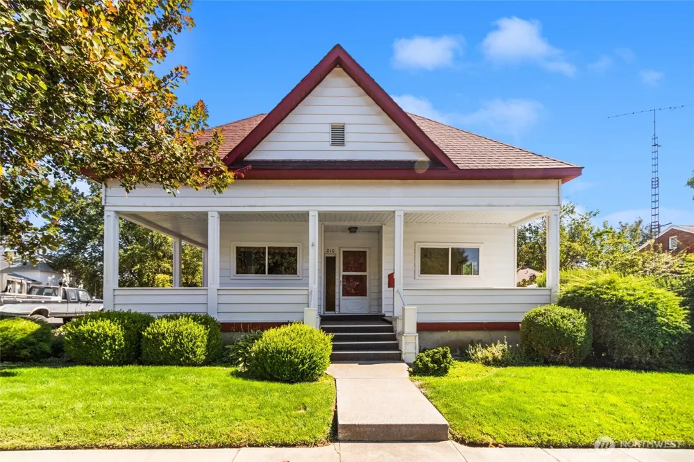 210 E 3rd Avenue Ritzville, WA 99169