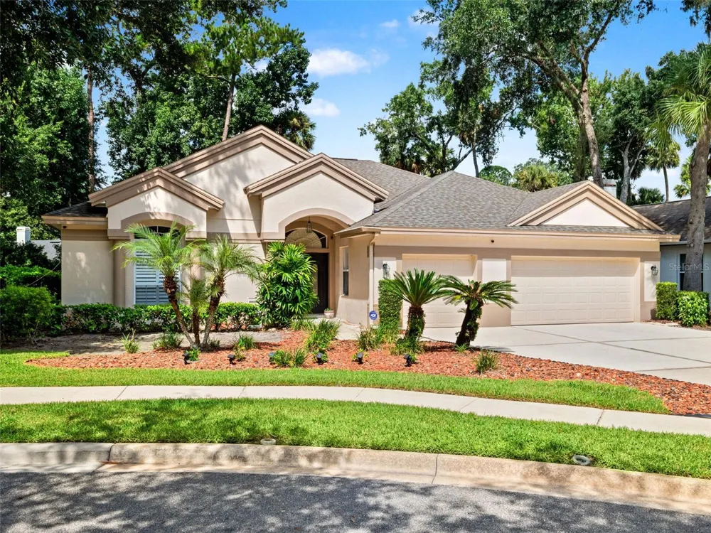 5325 LAKE BLUFF TERRACE Sanford, FL 32771