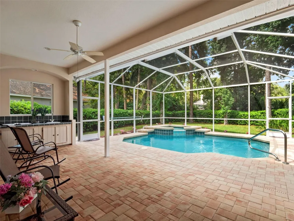 5325 LAKE BLUFF TERRACE Sanford, FL 32771